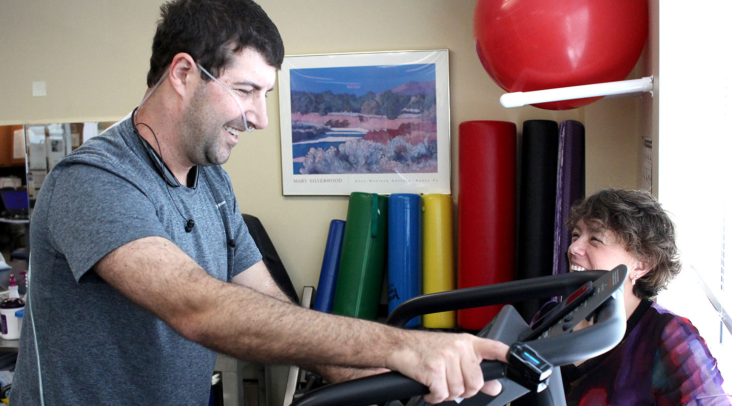 Rubenstein rehabilitating on treadmill as Stella looks on